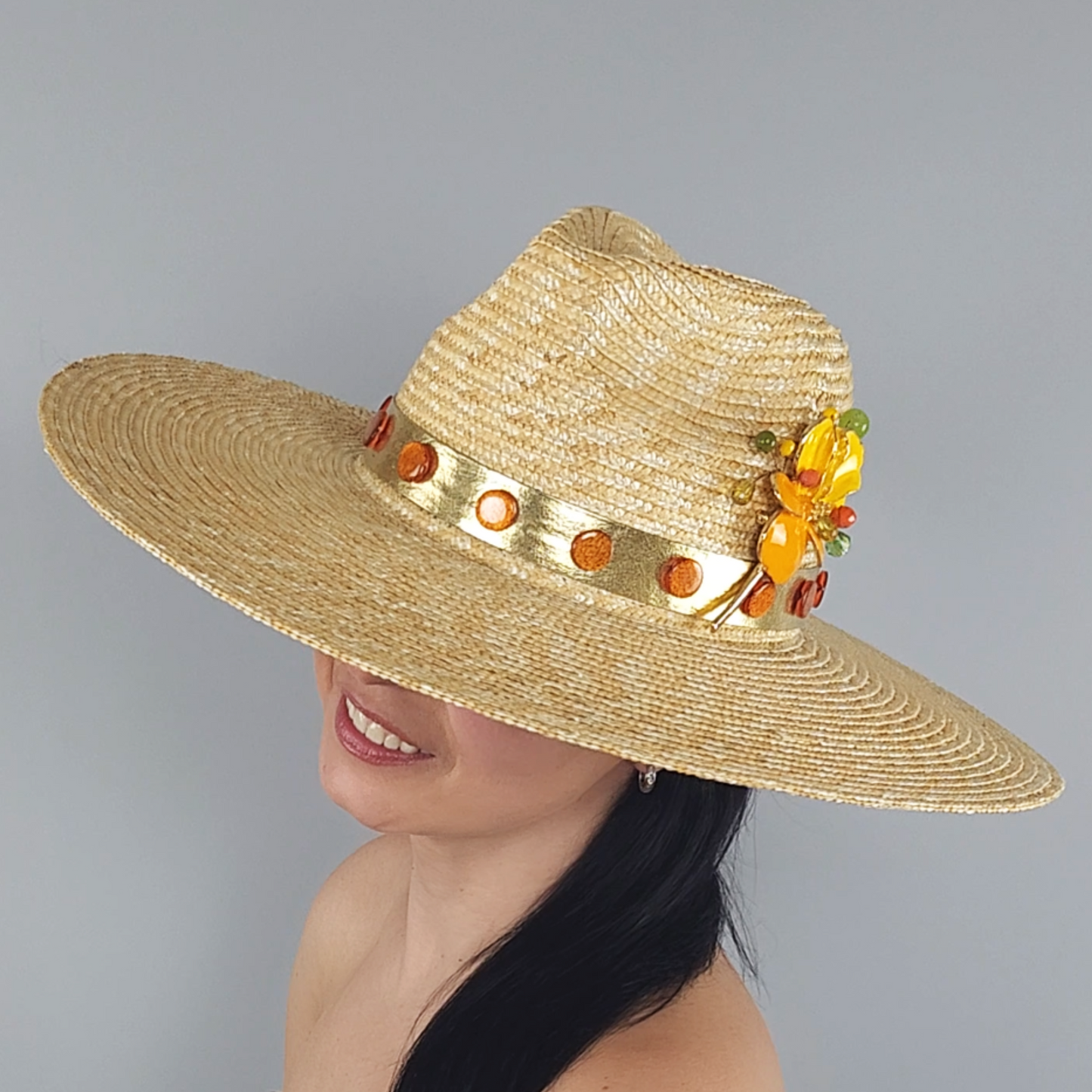 Luxurious Gold Straw Fedora Hat with Metal Flower Brooch