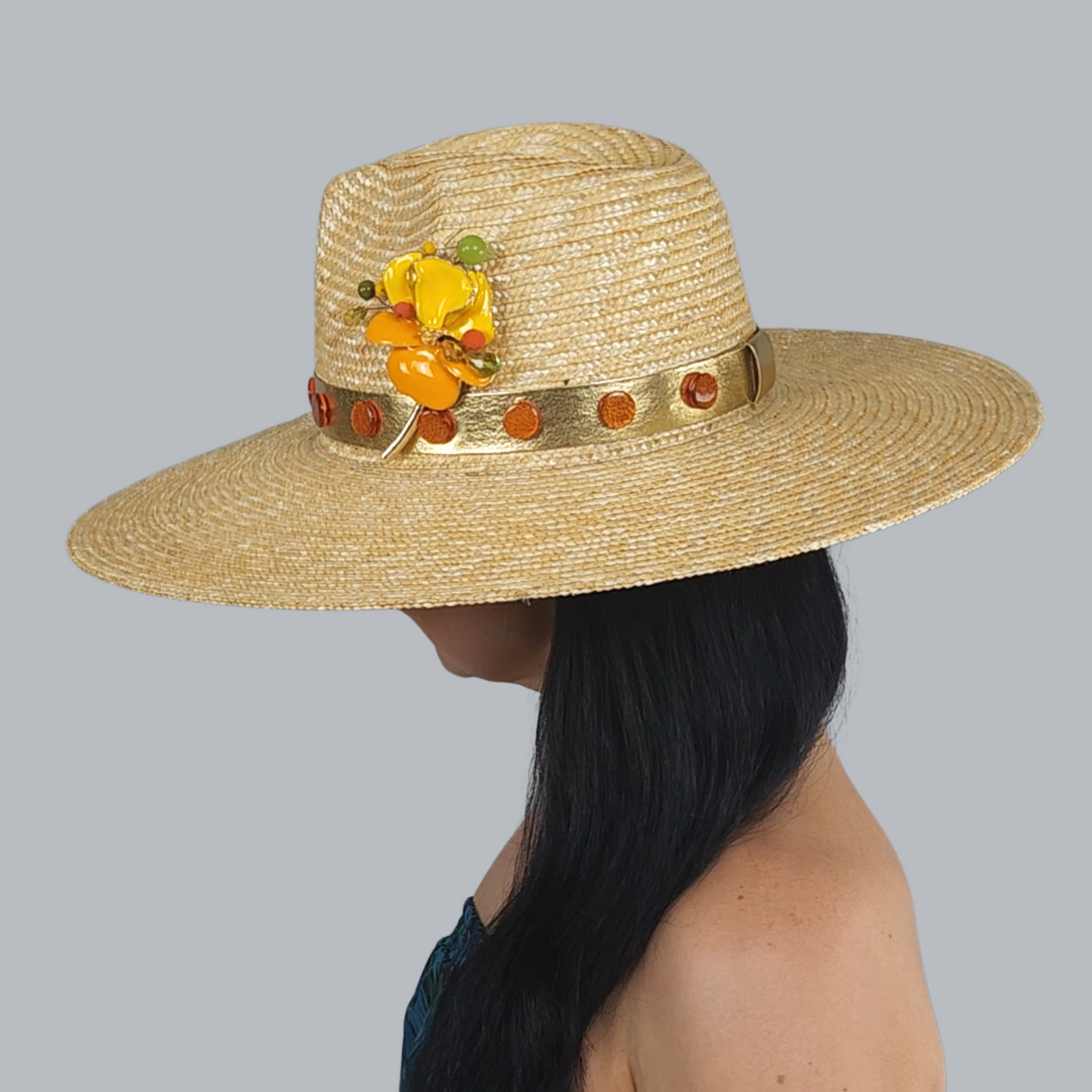 Luxurious Gold Straw Fedora Hat with Metal Flower Brooch